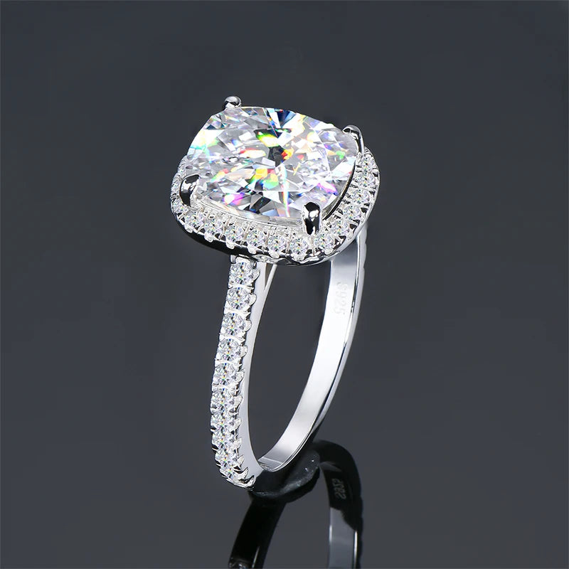 Engagement Ring With GRA Cushion Cut Diamond Wedding Rings